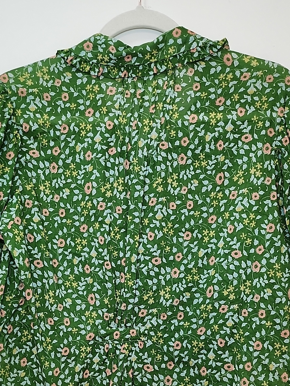 Anthropologie Trovata Romantic Green Floral Pintuck Button-Down Blouse Size L - Picture 10 of 16